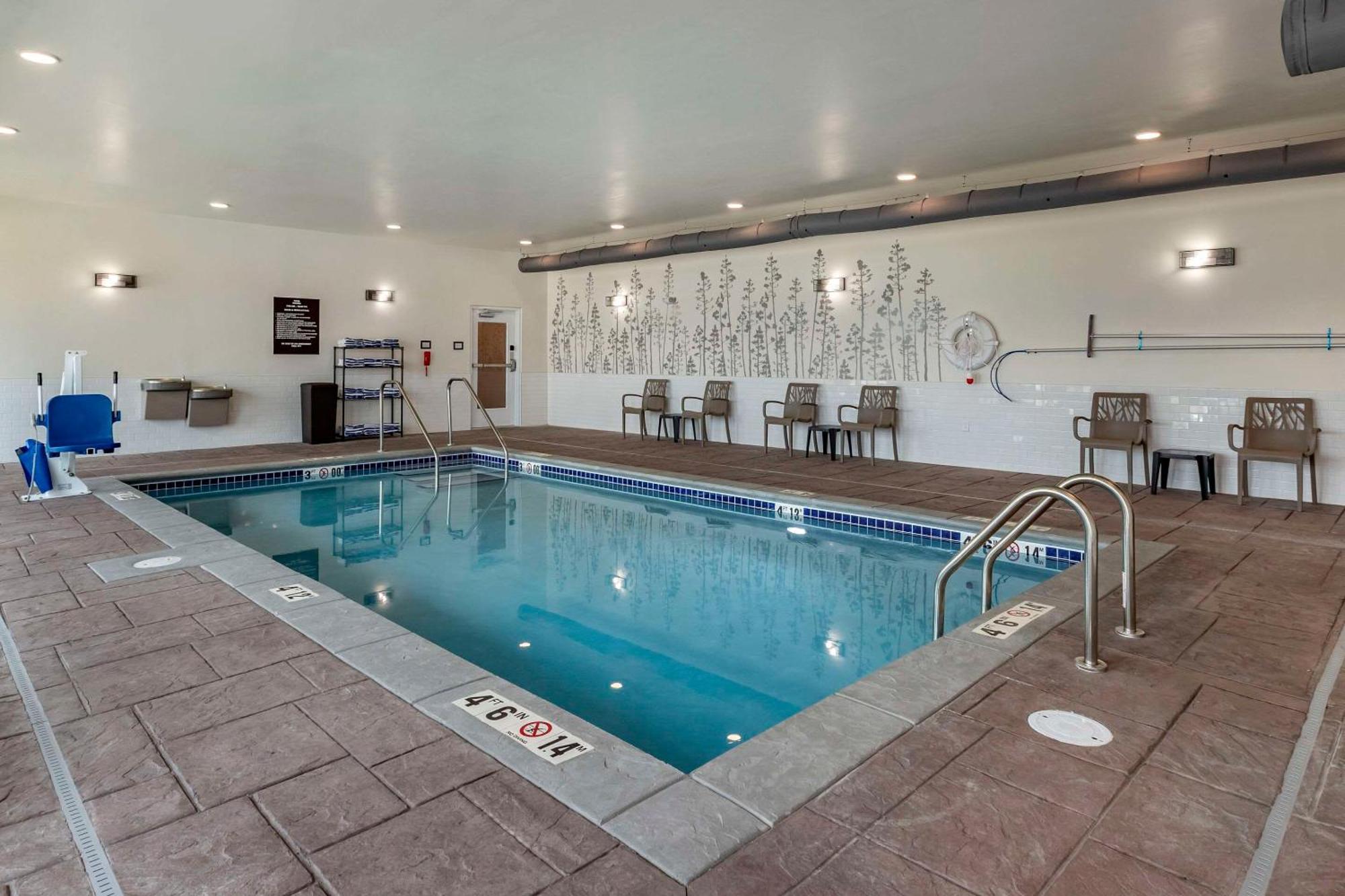 Sleep Inn & Suites Milwaukee-Franklin Franklin  Екстериор снимка